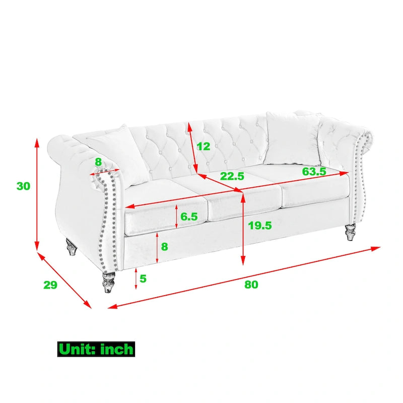 Canapé Chesterfield 3 places en velours beige avec accoudoirs roulés, garniture cloutée et 2 coussins