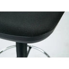 Chaise de dessinateur avec dossier et assise sculptés